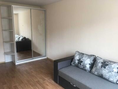 Здам довгостроково 1-к квартиру Київ, Голосіївський, Маршала Конєва вул., 5д