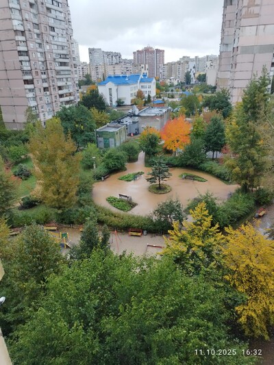 Продаж 2к квартири по вул.А.Ахматової,43 -ВІД ВЛАСНИКА