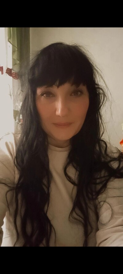 Буду Рада знайомству