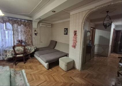 Здається двокімнатна квартира. Дніпровський район, проспект Тичини Павла, 5, метро Лівобережна