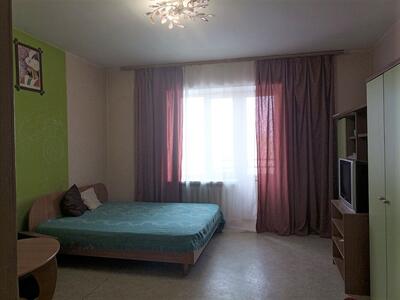 Здам 1-кімнатну квартиру, вулиця Ахматової Анни, д.31, Дарницький район, Київ