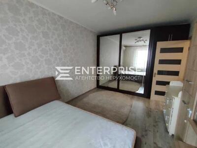 Продаж 1-к квартири  вул. Милославська  Деснянський р. Троєщина