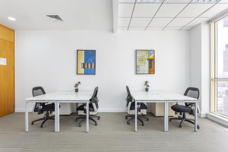 Гнучкий професійний офісний простір у Regus City Horizon Tower