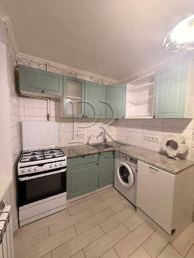 Продам 2-к квартиру Київ, Подільський, Георгія Гонгадзе просп., 30