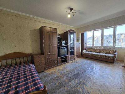 Продам 1-к квартиру Київ, Дніпровський, Ентузіастів вул., 25/1