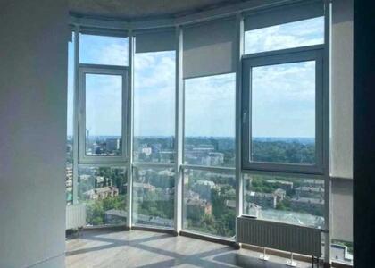 Сдам долгосрочно офисное помещение Киев, Печерский, Андрея Верхогляда ул., 2а