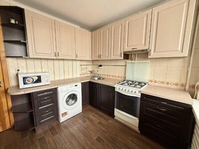 Продам 1-к квартиру Київ, Деснянський, Шолом-Алейхема вул., 8