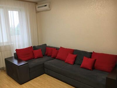 Продам 1-к квартиру Бучанський, Софіївська Борщагівка, Соборна, 46