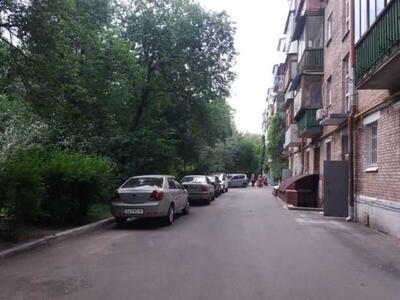 2-кімнатна, Смілянська вул., 1, Соломянський