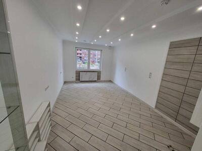 Оренда офісного приміщення 33 кв.м, вулиця Русової Софії, д.3, Дарницький район, Київ