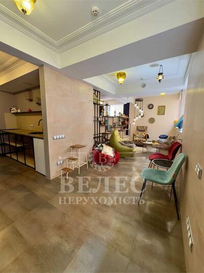 Продам приміщення вільного призначення Київ, Шевченківський, Володимира Винниченка вул., 7