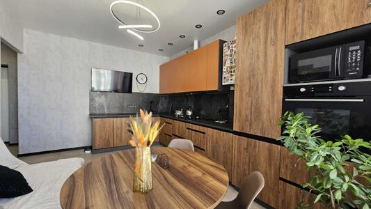 Продам 3-к квартиру Бучанський, Ірпінь, Ново-Осколька, 8к