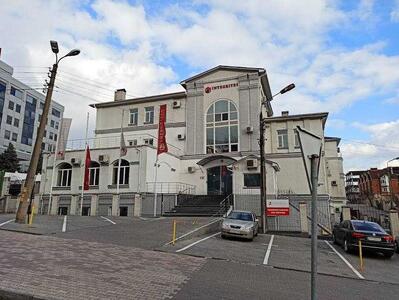 Сдам долгосрочно офисное здание Киев, Печерский, Добровольческих батальонов ул., 1