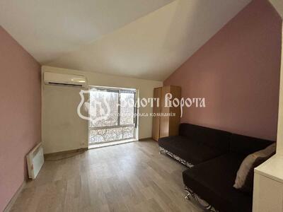 Продам 1-к квартиру Київ, Солом`янський, Залізнична вул., 32