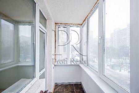 Продам 2-к квартиру Київ, Солом`янський, Польова вулиця, 73