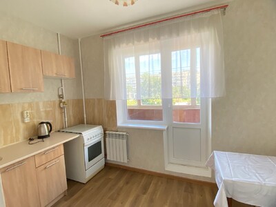 Здаю однокімнатну квартиру. Власник