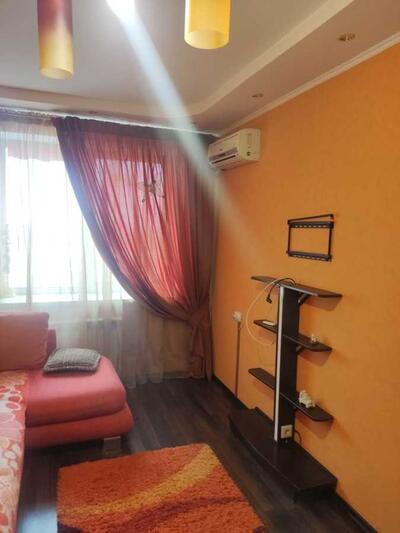 Здам довгостроково 1-к квартиру Броварський, Бровари, Олімпійська, 8Б