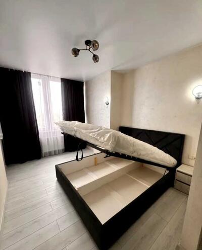 Продам 1-к квартиру Киев, Шевченковский, Даниила Щербаковского ул., 52