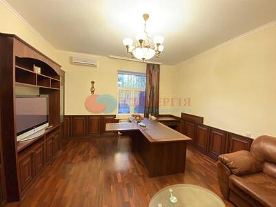 Здам довгостроково офісне приміщення Київ, Печерський, Михайла Бойчука вул., 1А