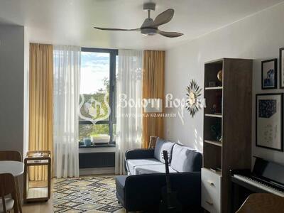 Продам 1-к квартиру Київ, Оболонський, Квітки Цісик вул., 32