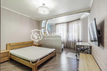 Продам 1-к квартиру Київ, Святошинський, Олевська вул., 5