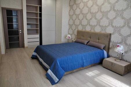 Здам довгостроково 2-к квартиру Київ, Печерський, Андрія Верхогляда вул., 15