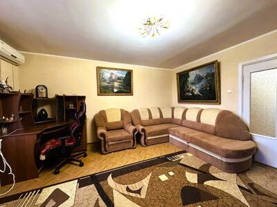 Здам довгостроково 3-к квартиру Київ, Дарницький, Декабристів вул., 12/37