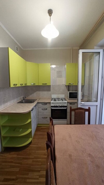 Сдаётся 1-но ком. квартира на ОБОЛОНИ, ул. Героев Днепра, 61