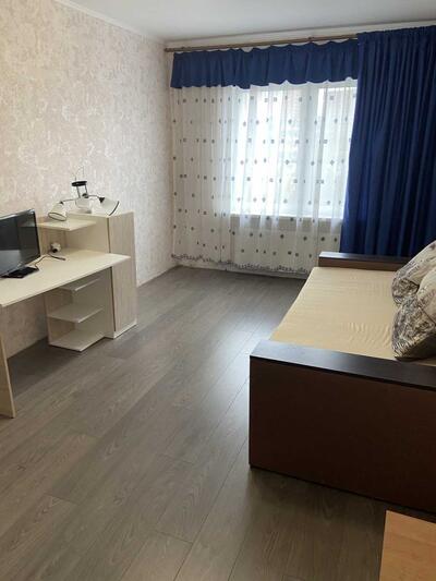 Сдам долгосрочно 1-к квартиру Киев, Дарницкий, Григория Ващенко ул.