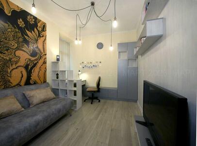 Сдам долгосрочно 2-к квартиру Киев, Печерский, Академика Богомольца ул., 7/14