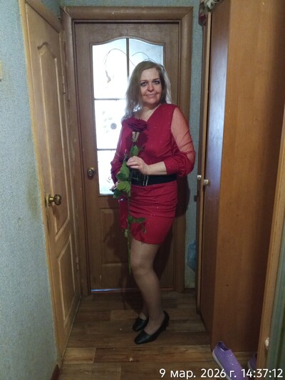 Воспитанная, нежная, добрая киевлянка без вредных привычек познакомиться с интеллигентным мужчиной