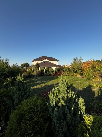 Продаж котеджу з ремонтом в КМ Home Resort Березівка