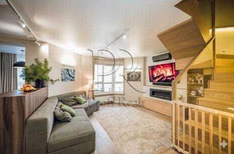 Продам 3-к квартиру Києво-Святошинський, Софіївська Борщагівка, Яблунева вулиця, 15