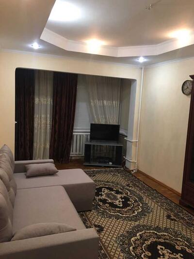 Сдам долгосрочно 2-к квартиру Киев, Деснянский, Кубанской Украины ул., 45