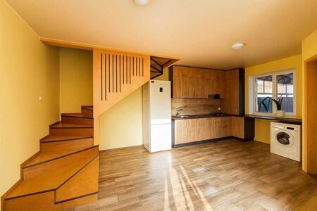 Продам 2-к таунхаус Вишгородський, Нові Петрівці, Каневська вулиця