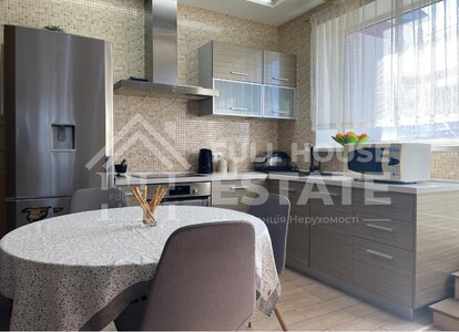 Продаж 3-кімнатної квартири з власною терасою | вул. Януша Корчака, 25 | 82 м² | 14 поверх | без ком