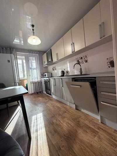 Сдам долгосрочно 2-к квартиру Киев, Печерский, Старонаводницкая ул., 6