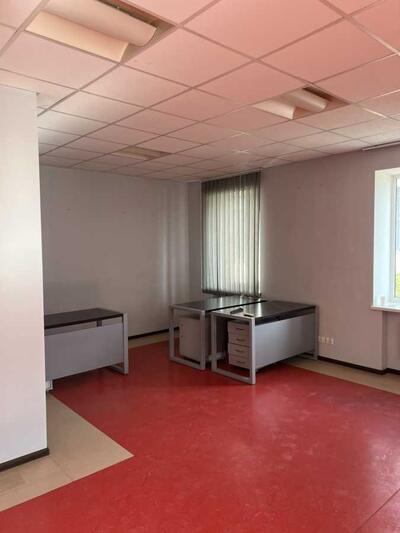 Сдам долгосрочно офисное помещение Киев, Шевченковский, Борщаговская ул.