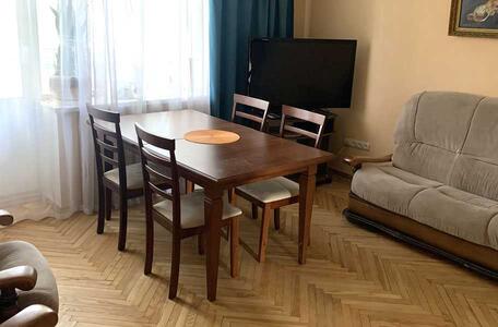 Продам 4-к квартиру Київ, Солом`янський, Авіаконструктора Антонова вул., 9