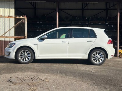 Продається Volkswagen e-Golf 2016