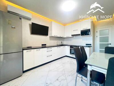 Здам довгостроково 1-к квартиру Київ, Дніпровський, Князя Романа Мстиславича вул., 28А