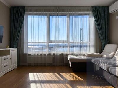 Продам 2-к квартиру Київ, Дарницький, Миколи Бажана просп., 1-а