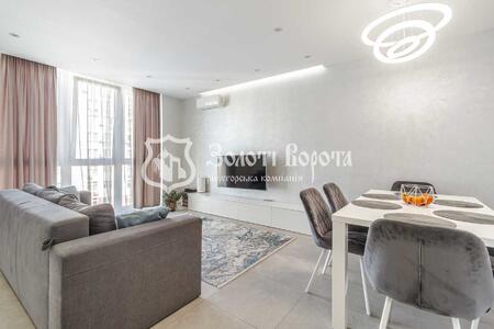 Продам 3-к квартиру Київ, Дарницький, Олени Пчілки вул., 8