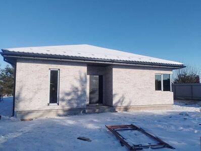 Продам 4-к будинок Фастівський, Путрівка, Центральна