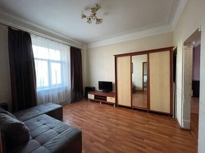 4-кімнатна, Тараса Шевченка бульв., 58, Шевченківський