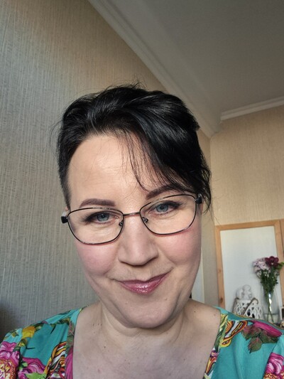 Викладач естрадного вокалу