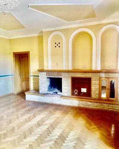 Продам 8-к будинок Бучанський, Стоянка, Ленина, 1