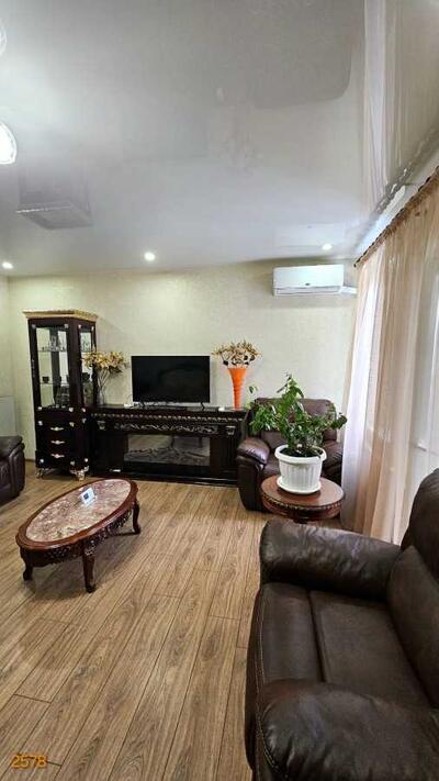 Продам 1-к квартиру Бучанський, Софіївська Борщагівка, Бишівська, 7