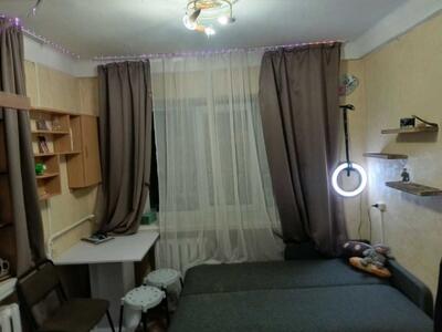 Сдам долгосрочно комнату Киев, Святошинский, Академика Доброхотова ул., 12