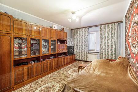 Продам 2-к квартиру Київ, Голосіївський, Академіка Глушкова просп., 12